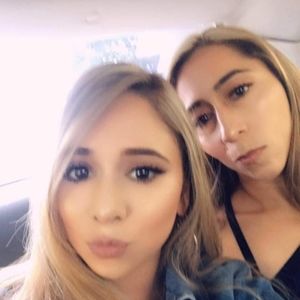 Meet your Posher, Veronica